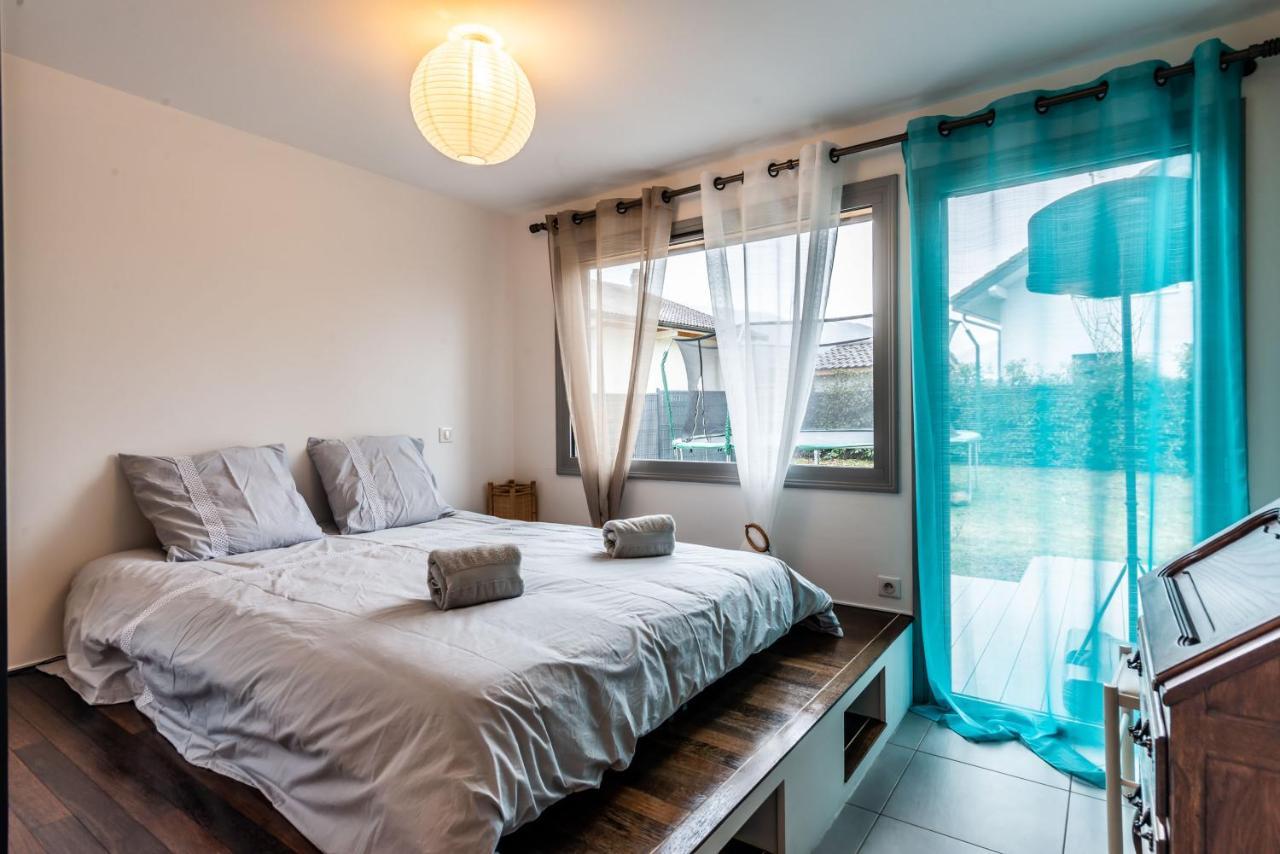 Villa Tout Confort - Piscine - Montagnes - Lac - Parking Armoy Екстер'єр фото